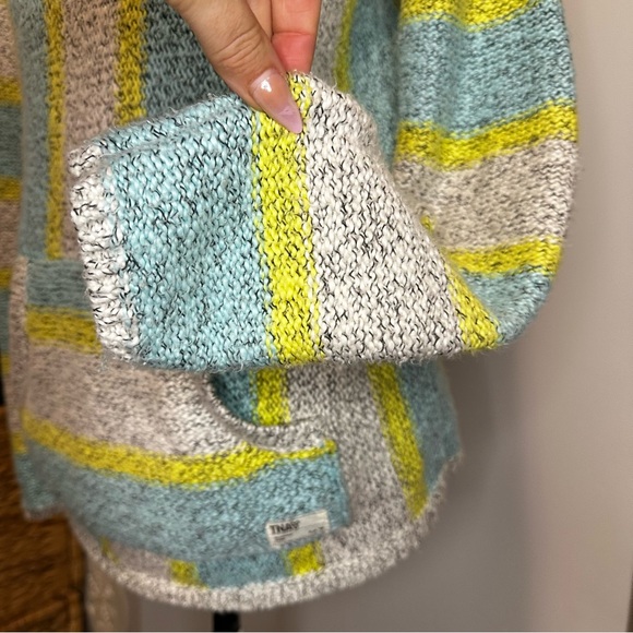 TNA Baja Hoodie Sweater Multicolour – Size M - Picture 8 of 11